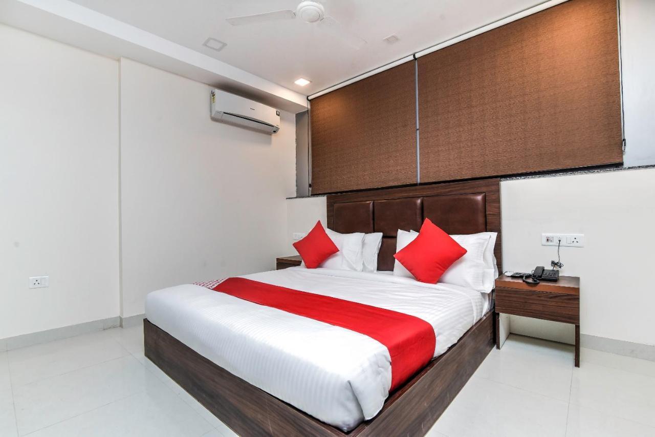 Oyo 23191 Flagship Hotel Raj Madan Hyderabad Exterior photo